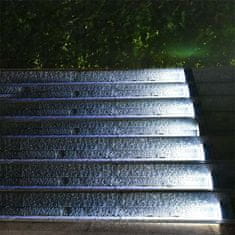 Netscroll 2-dílný set voděodolných LED solárních svítidel, pro schodiště, terasu, osvětlení zahradní cestičky, rychlé nabíjení, úspora elektrické energie, automatické zapínání, 8-10 hodin svícení, StepLights