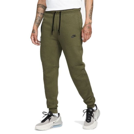 Nike Kalhoty olivové Tech Fleece