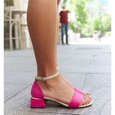 Tmavě růžové sandály s koženou stélkou velikost 41