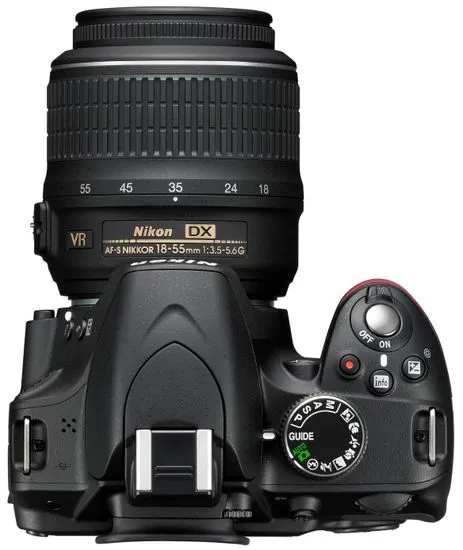 Nikon D3200 + 18-55 AF-S DX VR II | MALL.CZ
