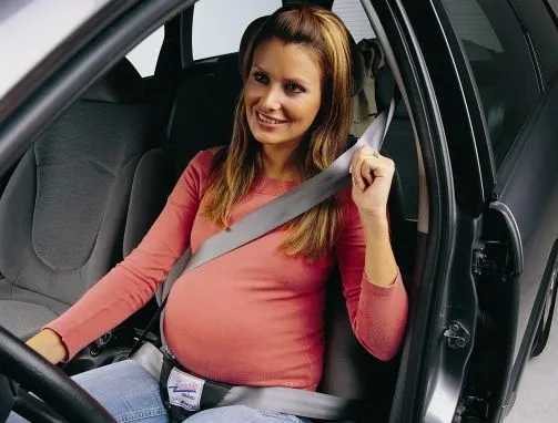 Levně BeSafe Pregnant těhotenský pás do auta