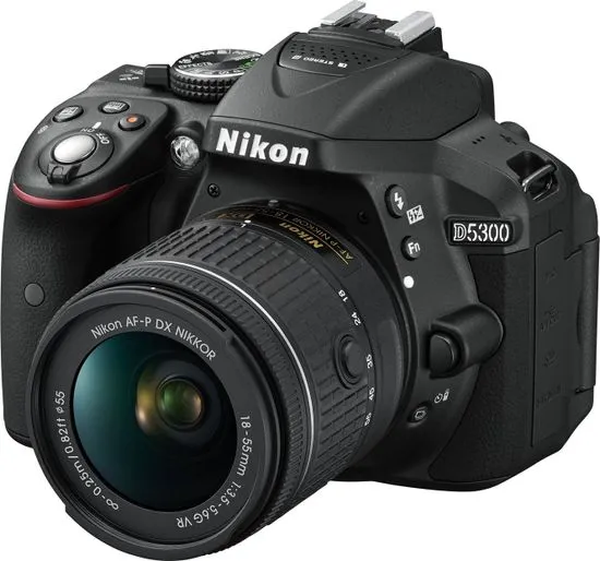Nikon D5300 + 18-55 AF-P VR černá - rozbaleno