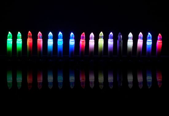 Retlux Připínací svíčky 16 LED 4,5+1,5 m, barevné