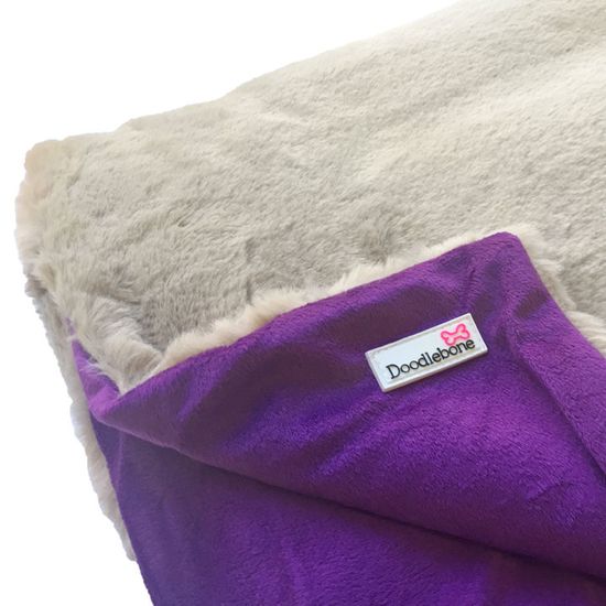 Doodlebone Luxusní měkká deka Purple