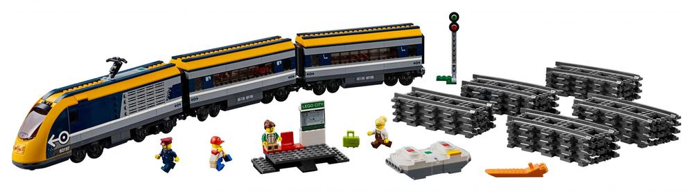 LEGO City 60197 Osobní vlak - rozbaleno