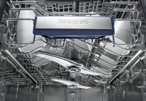 Plně vestavná myčka nádobí Siemens SR635X04IE dvojité rameno DuoPower