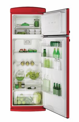  Praktické, pohodlné a funkční vnitřní uspořádání chladničky Candy CVRDS 6174RH 