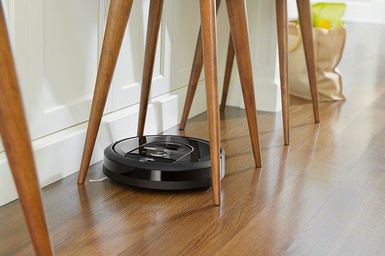 iRobot Roomba i7 nárazník se zpomaleným dotykem