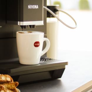 Nivona NICR 960 CafeRomatica překvapí svou kompaktností