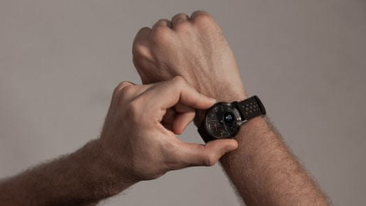 Chytré hybridný hodinky Withings Steel HR Sport, vodoodolné, štýlové, analógové ručičky, zobrazovanie oznámeníí, dlhá výdrž batérie