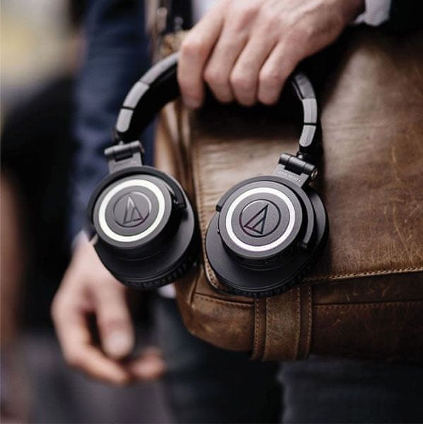 Fejhallgatók Audio-Technica ATH-M50xBT tárolható szerkezet hordozható fejhallgatók