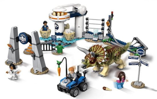 LEGO Jurassic World 75937 Triceratopsovo běsnění