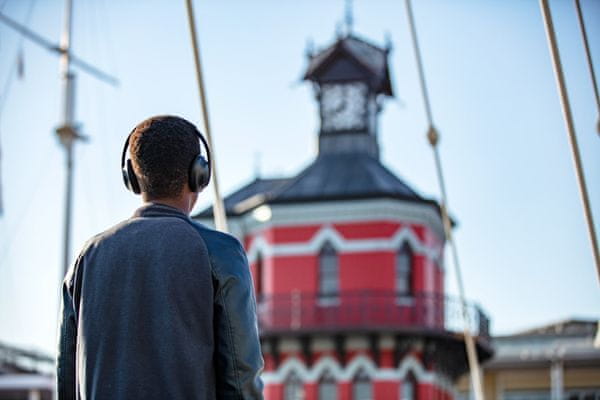 Vezeték nélküli Bluetooth fülhallgató anc-vel bose noise cancelling headphones 700 környezeti zaj elnyomása 11 anc mód conversation mode ar bose kiterjesztett valóság