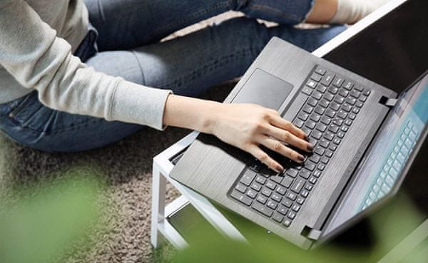 Notebook Acer Aspire 3 rychlá wi-fi bezdrátové připojení rychlý internet