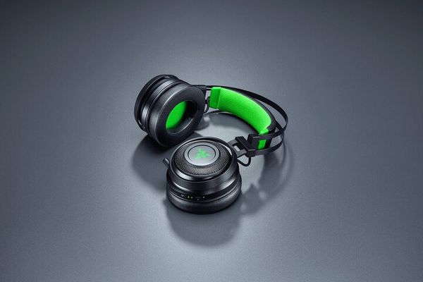 Razer Nari Ultimate for Xbox One, bezdrátová sluchátka