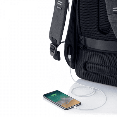 baoth XD Design Bezpečnostní batoh Bobby Hero XL, černý (P705.711) skryté kapsy bezpečnostní kapsy RFID integrovaný kabel pro dobíjení