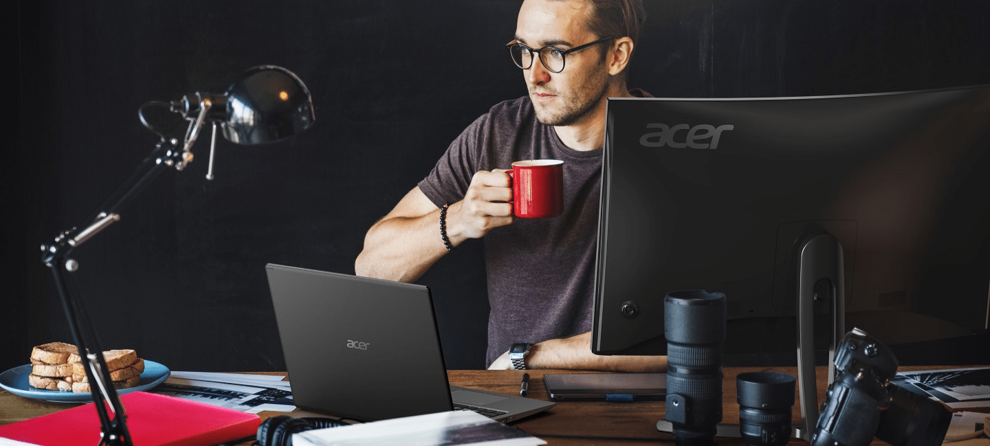 Notebook Acer Aspire 5 nejrychlejší nejnovější Wi-Fi axsilný signál rychlé bezdrátové připojení