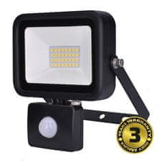 Solight  LED venkovní reflektor PRO 30W/230V/5000K/2550Lm/IP44, senzor pohybu, černý