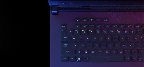 Notebook Asus ROG Strix SCAR17 (G732LWS-HG019T) touchpad, komfort, zdvih klávesnice, odolnosť