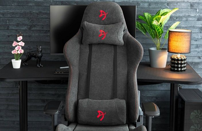 Gaming koliesková stolička Arozzi Verona Signature Soft Fabric, čierna/červená (VERONA-SIG-SFB-RD) robustná konštrukcia priedušná tkanina široké sedadlo