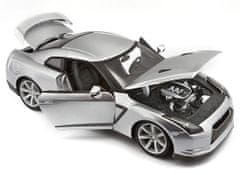 BBurago 1:18 2009 Nissan GT-R stříbrná