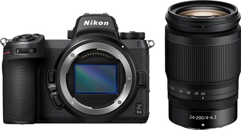 Nikon Z6II + 24-200mm F4-6.3 VR (VOA060K004)