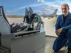 Allegria simulátor F16 s armádním pilotem - 30 min