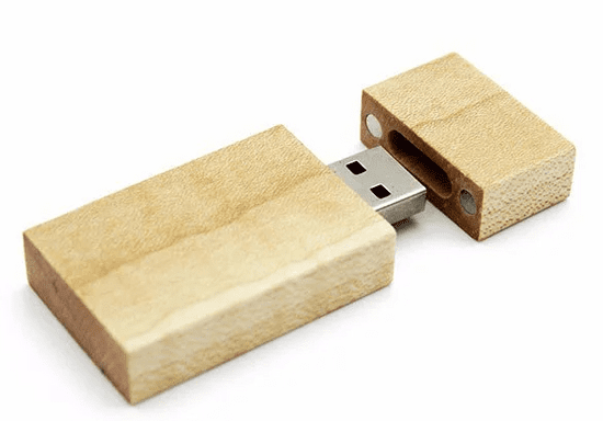 CTRL+C Dřevěný USB hranol, javor