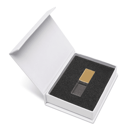 CTRL+C SET USB KRYSTAL zlatý, kombinace sklo a kov, LED podsvícení, balení v bílé kartonové krabičce s magnetem