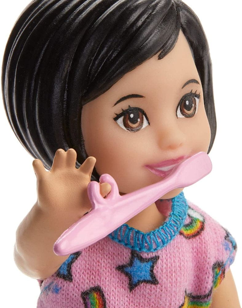 Mattel Barbie chůva herní set s postýlkou