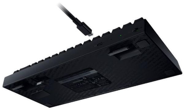 Razer BlackWidow V3 Pro, Razer Green, US (RZ03-03530100-R3M1) mechanikus gamer billentyűzet RGB megvilágítással vezeték nélküli Bluetooth ellenálló kivitelezés alávilágítás