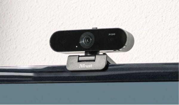 QHD webová kamera Trust Taxon QHD streamovanie vysoká kvalita prenosu obrazu zvuku pre PC notebook širokouhlá integrovaný filter ochrana osobných údajov LED indikátory univerzálny stojan videokonferencie hranie hier