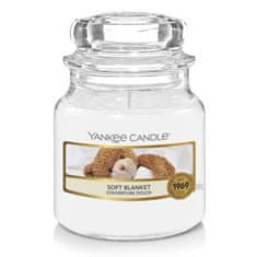 Yankee Candle vonná svíčka Soft Blanket (Jemná přikrývka) 104g