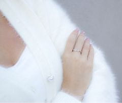 Beneto Půvabný stříbrný prsten se zirkony AGG465 (Obvod 56 mm)