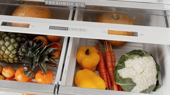 Whirlpool WB70E 972 X kombinált hűtőszekrény FreshBox+ csúszó páratartalom szabályozással