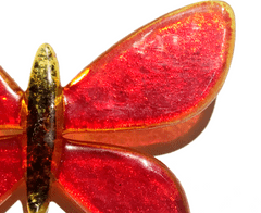 AXUM Bohemia MOTÝL Skleněná brož červená, rozměr 60 x 35 mm, rubínově červená