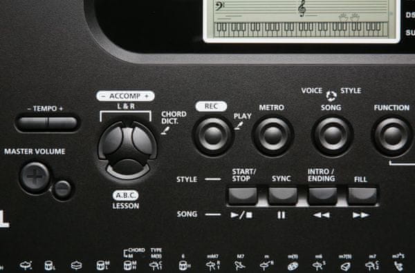  hrací klávesy kurzweil kp70 record nahrávání připojení sluchátek výborný poměr cena kvalita snadné ovládání vestavěné reproduktory displej automatické doprovody 
