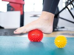 Kine-MAX Pro-Hedgehog Massage Ball - masážní míček ježek 6cm - žlutý