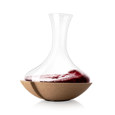 Karafa na červené víno - vířící