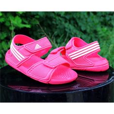 Adidas Sandály růžové 32 EU Akwah
