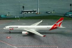 PHOENIX Airbus A330-303, společnost Qantas Airways, Austrálie, 1/400