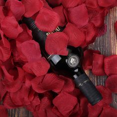 Medvídárek Okvětní lístky růže 800 ks - tmavě červené bordó