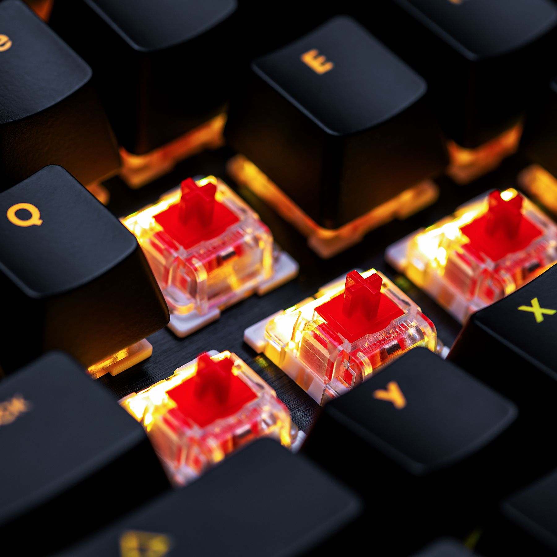 Niceboy ORYX K500X CZ/SK (oryx-k-500x) mechanická herní klávesnice RGB podsvícení drátová kovová konstrukce mechanické spínače OUTEMU red
