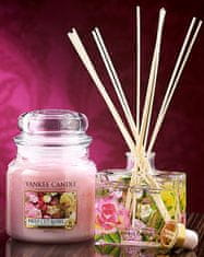 Yankee Candle aroma difuzér Fresh Cut Roses (Čerstvě nařezané růže) 88 ml