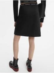 Calvin Klein Černá dámská krátká sukně s rozparkem Calvin Klein Jeans XS