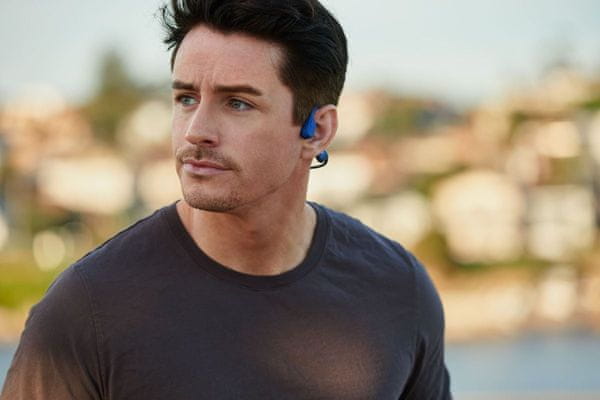  sportske slušalice u uhu aftershokz opnrun Bluetooth ip67 izvrstan zvuk dinamičan bas mikrofon funkcija hands-free traje 8 sati nakon punjenja 