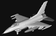 Hobbyboss Hobby Boss - General Dynamics F-16C Fighting Falcon, Model Kit 274, 1/72