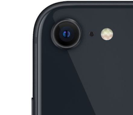 Apple iPhone SE 2022, supervýkonný procesor, strojové učení, A15 Bionic, nejmodernější čip vlajkový výkon vlajková loď kompaktní displej, širokoúhlý fotoaparát, IP67, voděodolný, čtečka otisků prstů, TouchID oblíbený design 5G připojení podpora nejrychlejší 5G sítě iOS15 rychlonabíjení 20W Smart HDR4 portrétní režim