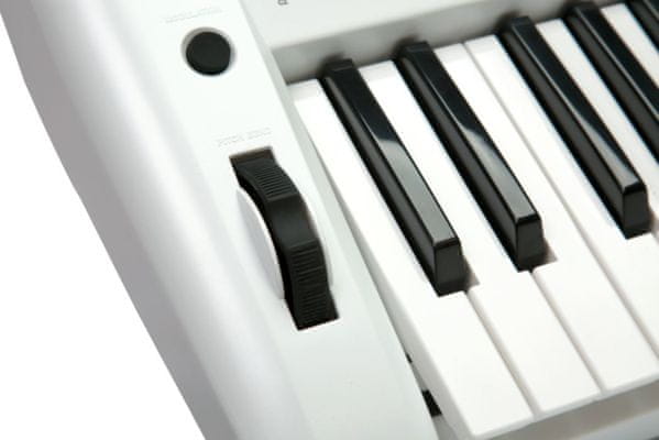  hracie klávesy kurzweil kp140 record nahrávanie pripojenie slúchadiel výborný pomer cena kvalita jednoduché ovládanie vstavané reproduktory displej automatické sprievody 