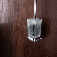 NIMCO WC štětka s držákem na zeď nízká hranatá nádoba matné sklo, rukojeť chrom, černý kartáč NIMCO MAYA MA 29094CN-26